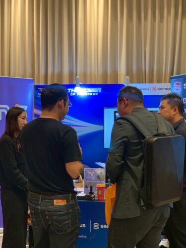 LINE_ALBUM_Zenith 30th Anniversary_251211_1 LINE_ALBUM_Zenith 30th Anniversary_251211_1